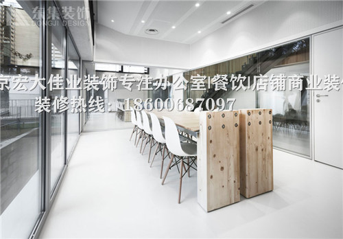 现代简约办公室设计理念